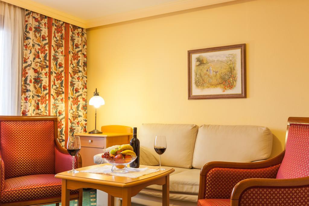 Hotel St. Georg ツェル アム ゼー エクステリア 写真